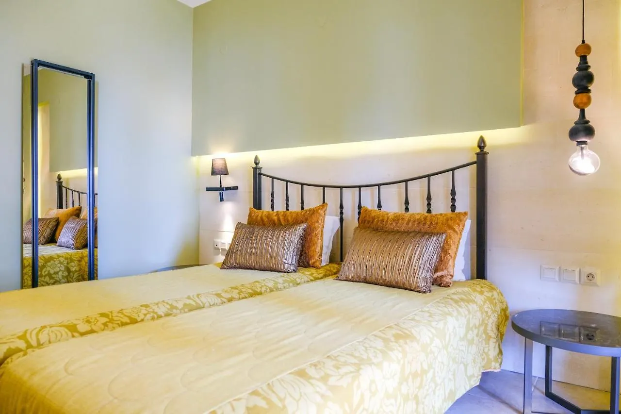 Country Inn Kallithea