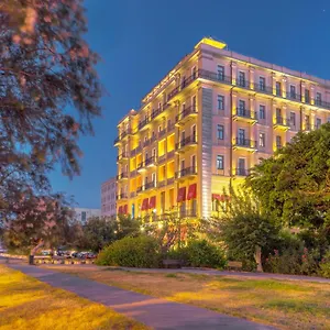 Hotel Gdm Megaron, Historical Monument *****