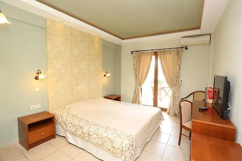 **** Hotel Country Inn Kallithea  Řecko